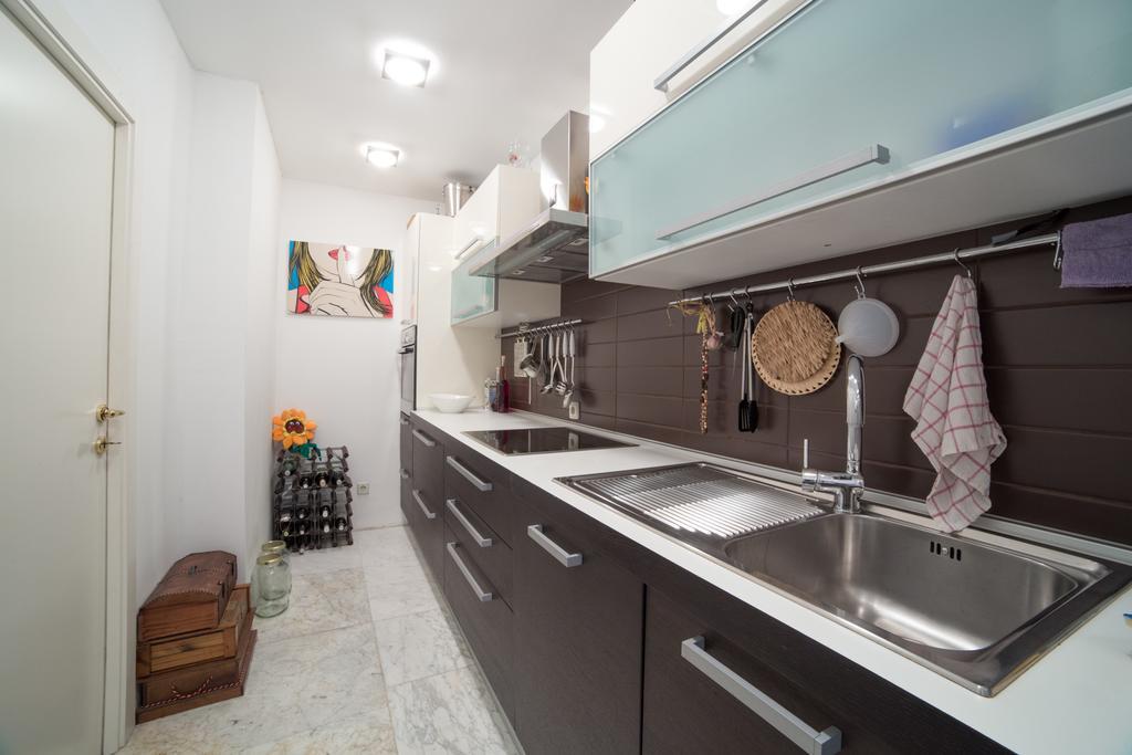 Style Apartment Split Luaran gambar
